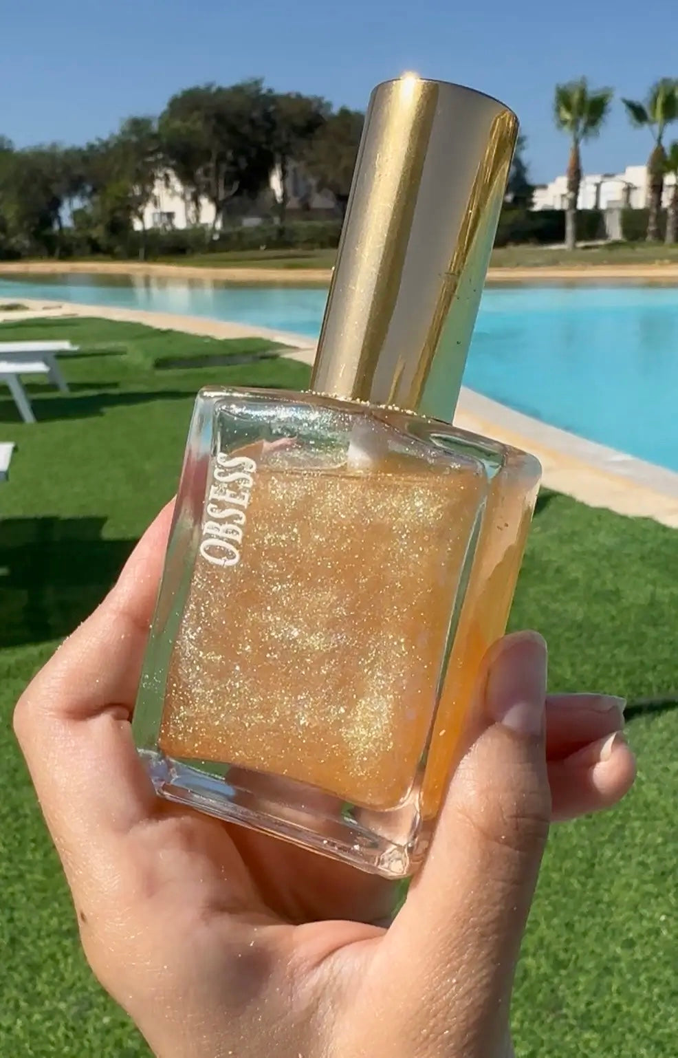 Glittery Dry Oil